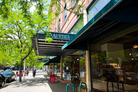aunties bookstore_location